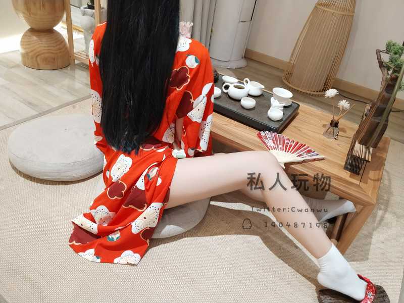 私人玩物 8.23 和服小姐姐 [29P+1V/1.41G]