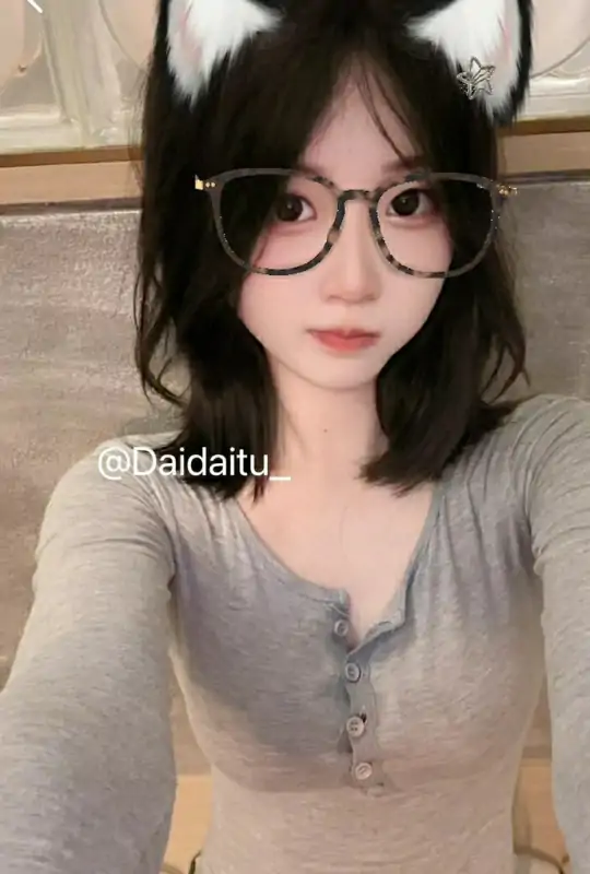 daidaitu呆呆兔小合集 [113p+40v/854M]